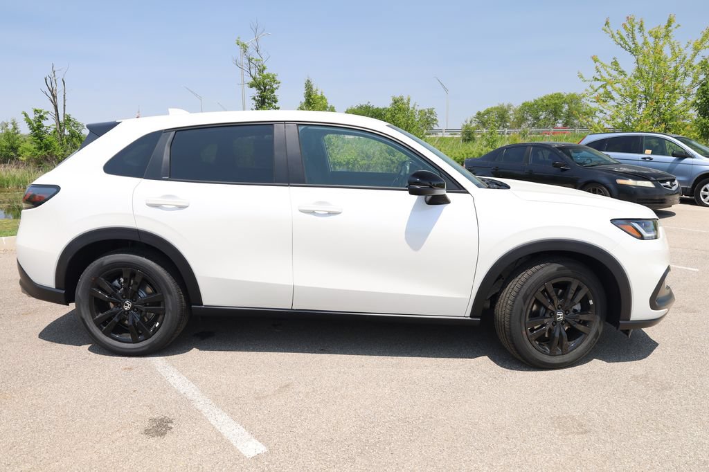 New 2027 Honda HR-V Sport image 7