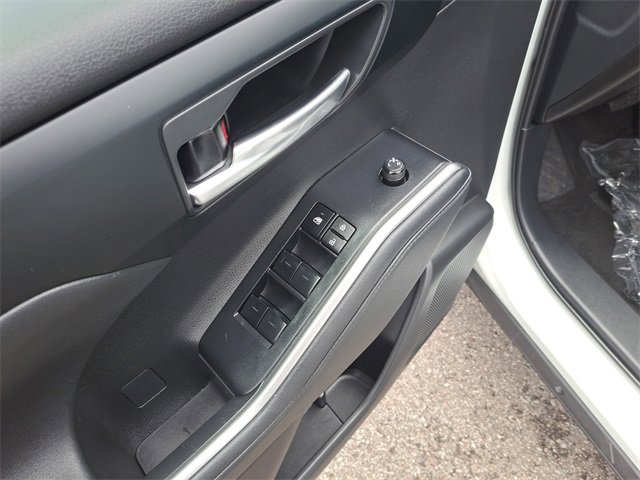 Used 2024 Toyota Highlander XLE image 25