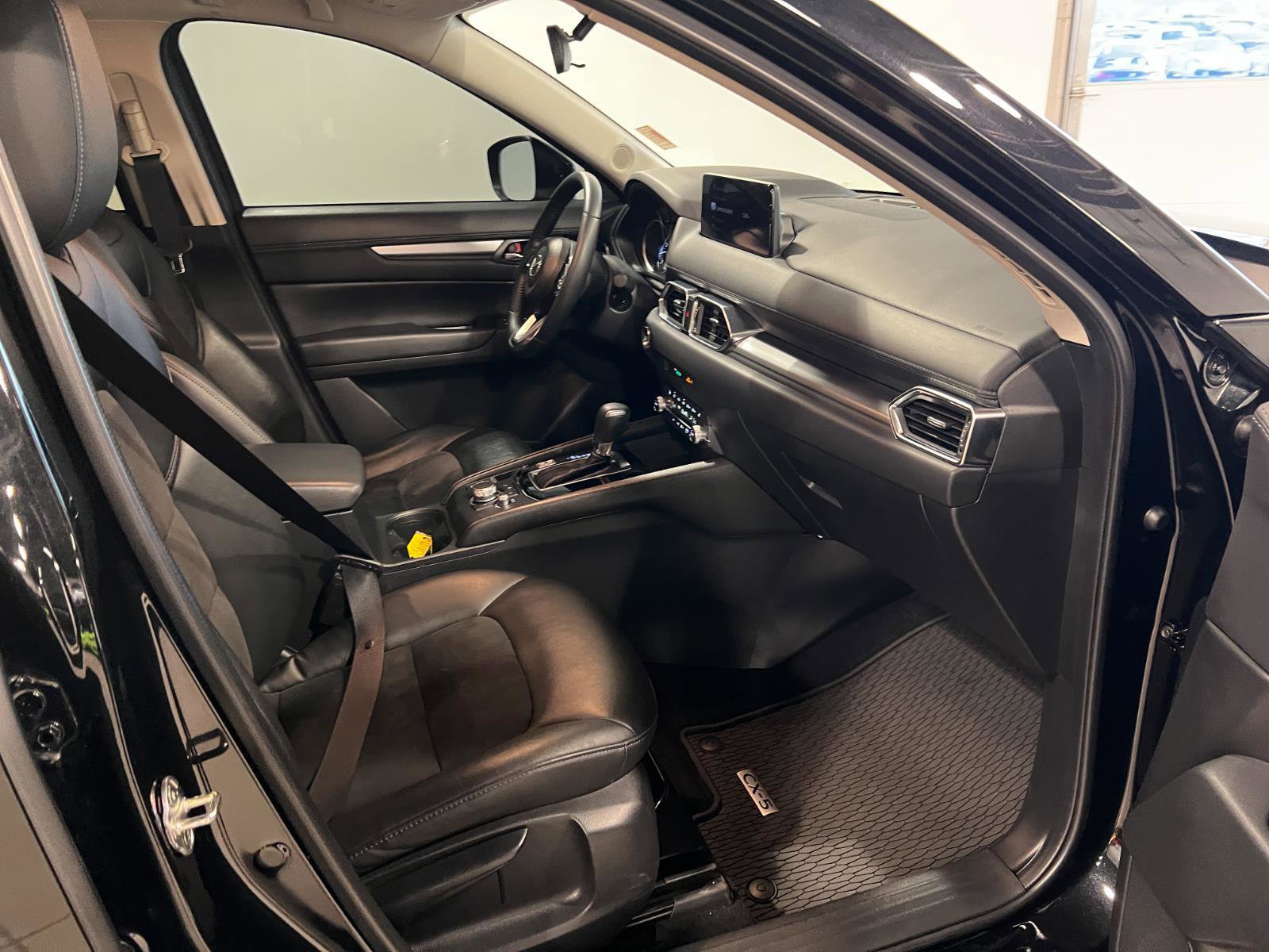 Used 2023 MAZDA CX-5 AWD 2.5 S w/ Select Package image 36