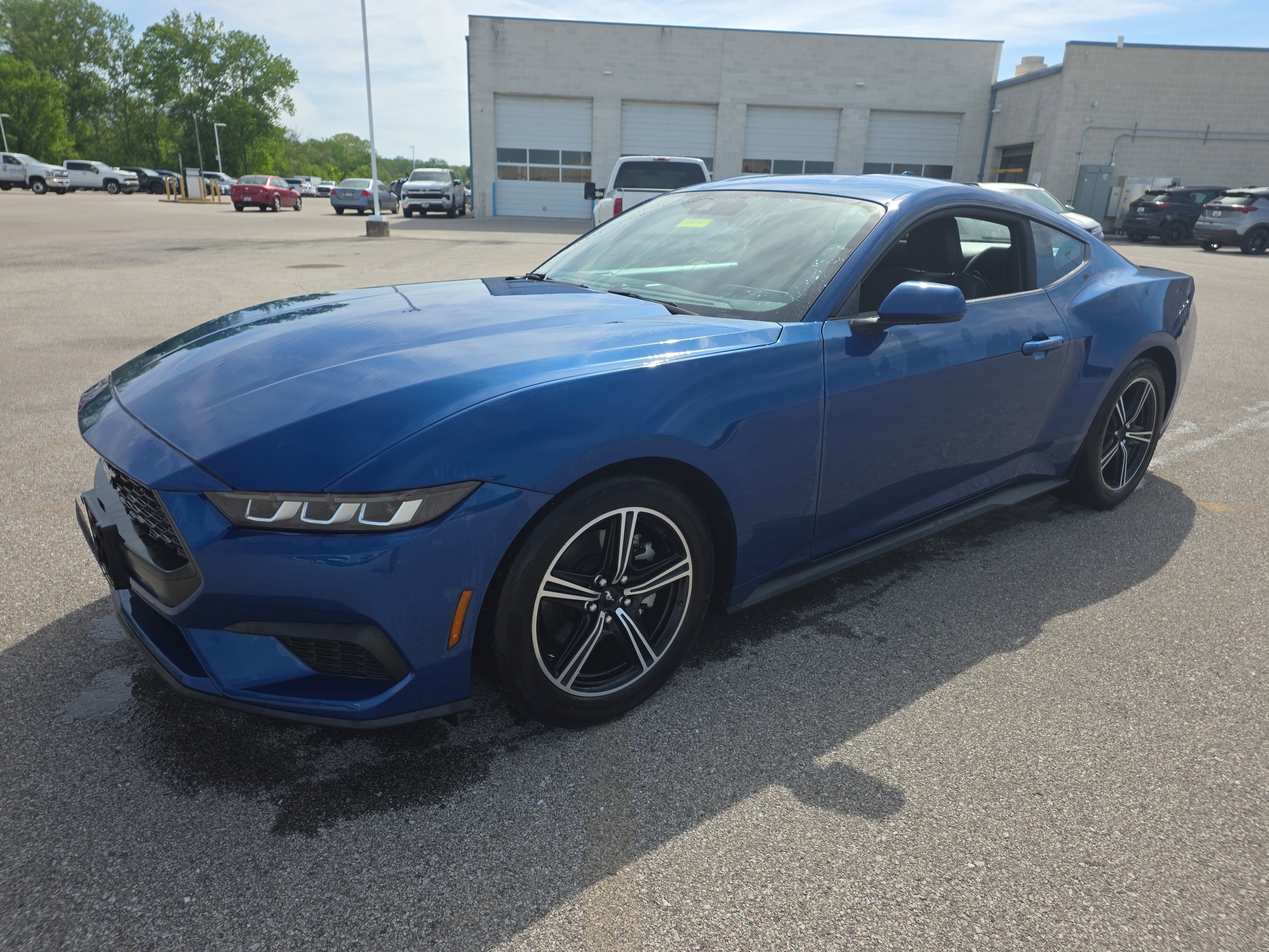 Used 2024 Ford Mustang Coupe image 7