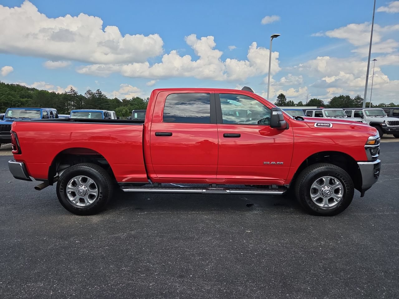 Used 2026 RAM 2500 Big Horn AWD/4WD image 9