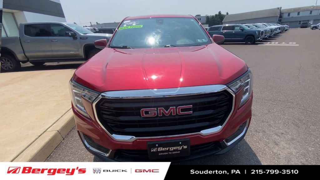 Certified 2023 GMC Terrain SLE AWD/4WD image 3