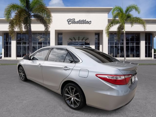 Used 2016 Toyota Camry XSE FWD image 10