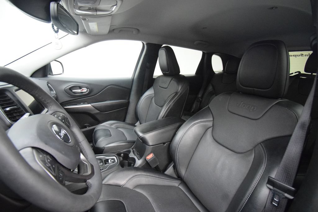 Used 2022 Jeep Cherokee Latitude Lux FWD image 12