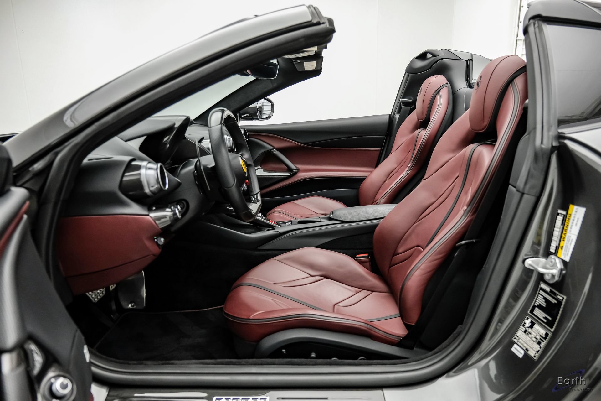 Used 2023 Ferrari 812 GTS RWD image 45