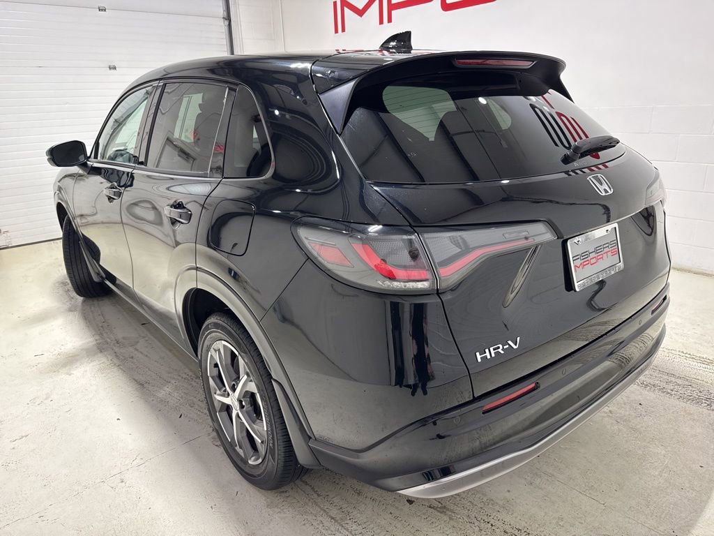 Used 2024 Honda HR-V EX-L image 5