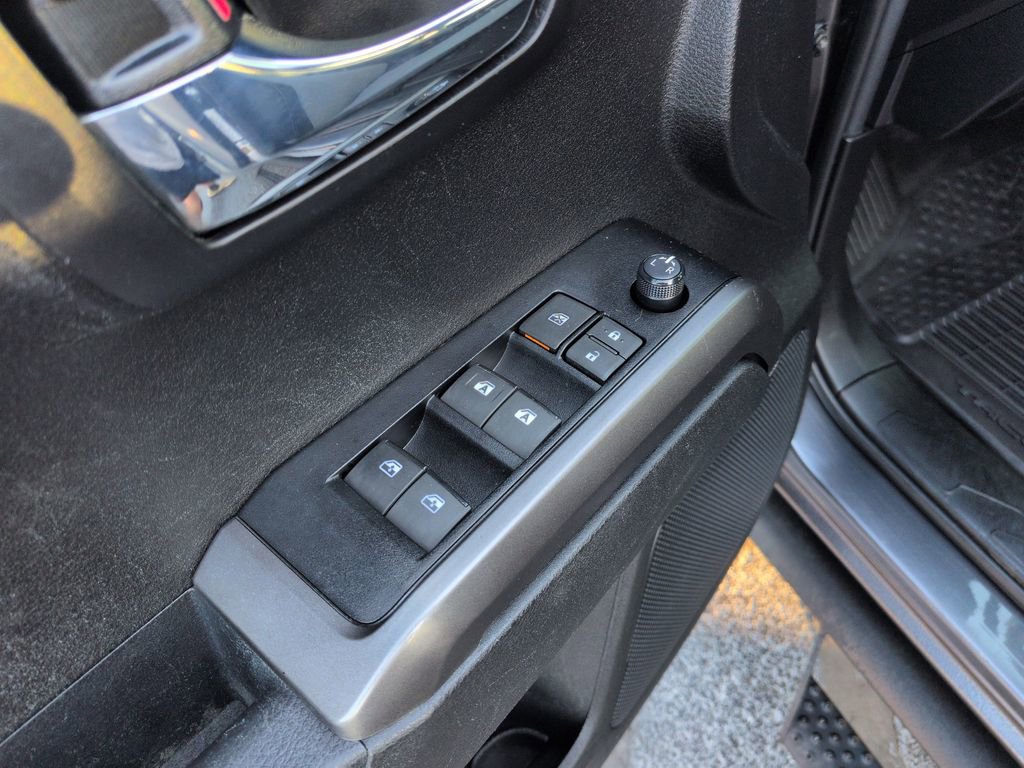 Used 2023 Toyota Tacoma TRD Off-Road AWD/4WD image 11