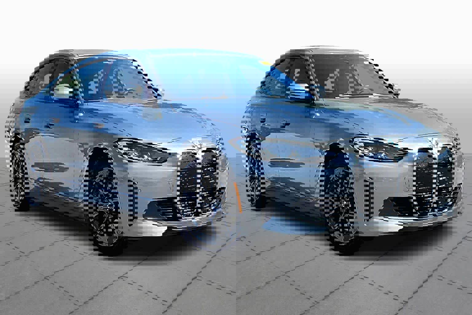 Certified 2023 BMW i4 eDrive35 image 2