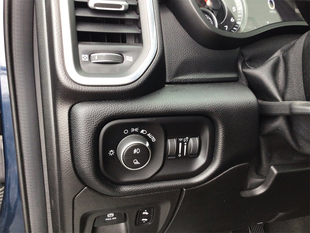 Used 2019 RAM 1500 Laramie image 18