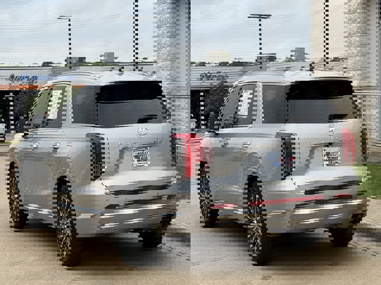 Used 2023 Hyundai Palisade Calligraphy w/ Cargo Package FWD image 5