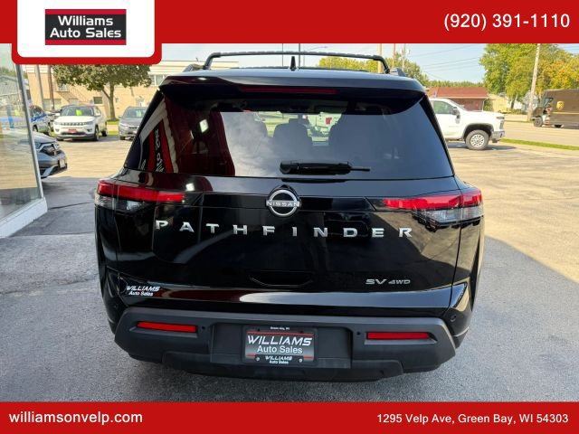 Used 2023 Nissan Pathfinder SV AWD/4WD image 4