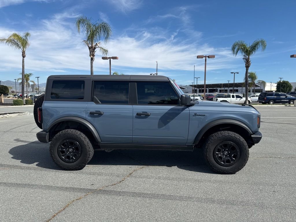 Used 2023 Ford Bronco Badlands image 3