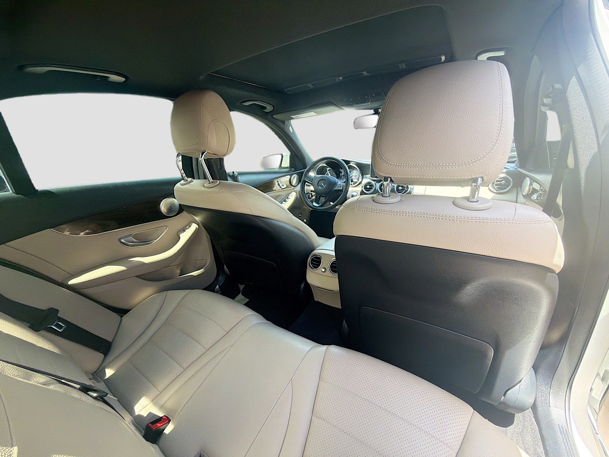 Used 2018 Mercedes-Benz C 300 Sedan w/ Premium Package image 29