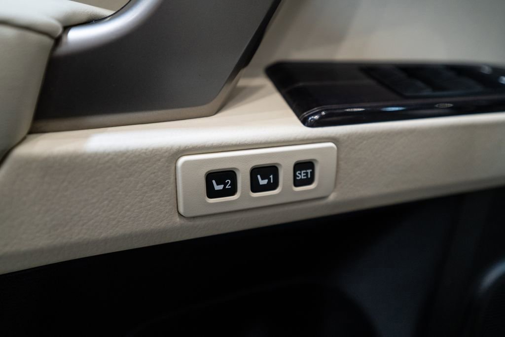 Used 2021 Lexus GX 460 Luxury image 21