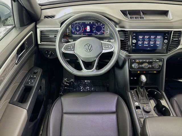 Used 2023 Volkswagen Atlas Cross Sport SE w/ Black Wheel Package image 22