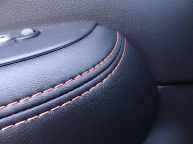 Used 2025 Honda HR-V Sport image 15