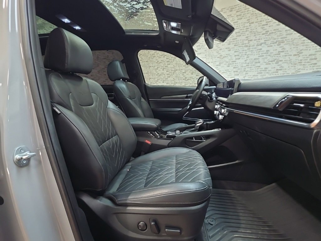 Used 2024 Kia Telluride SX X-Pro image 12