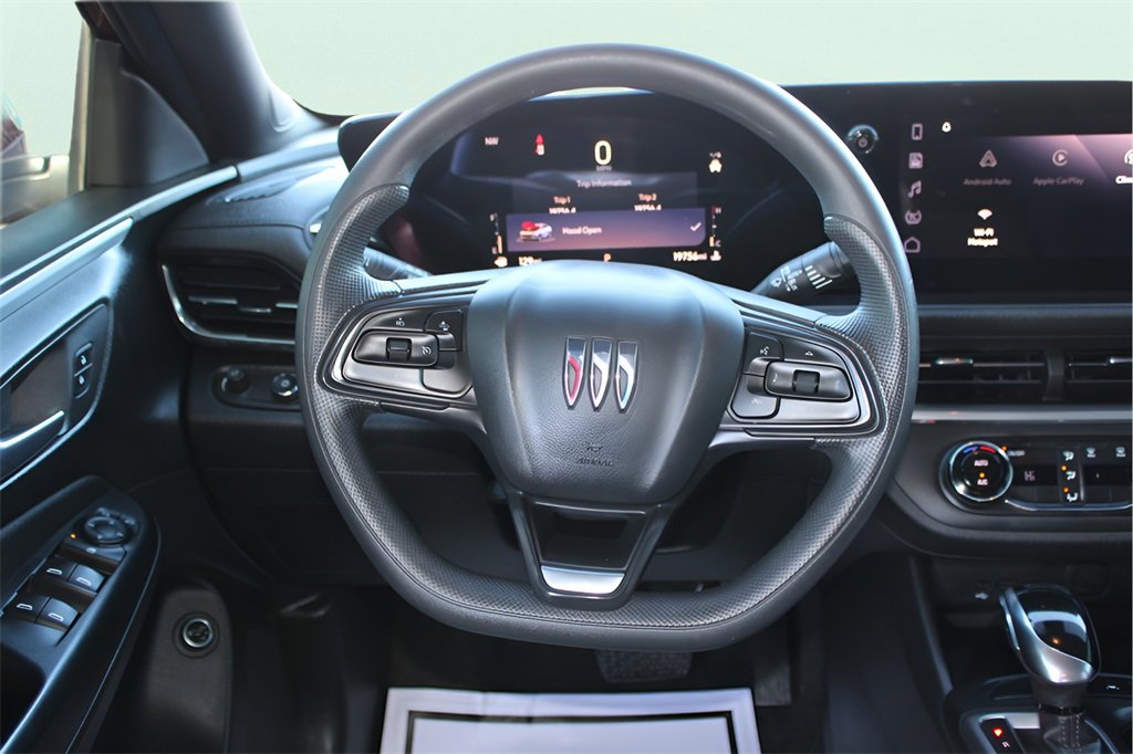 Used 2024 Buick Envista Preferred w/ Convenience II Package image 22