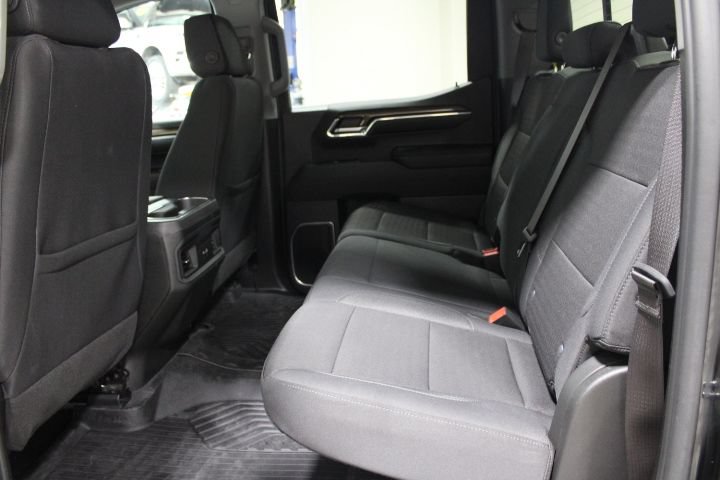 Used 2024 Chevrolet Silverado 1500 RST AWD/4WD image 22
