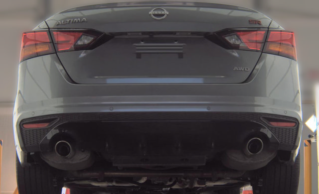 Used 2023 Nissan Altima 2.5 SR AWD/4WD image 6