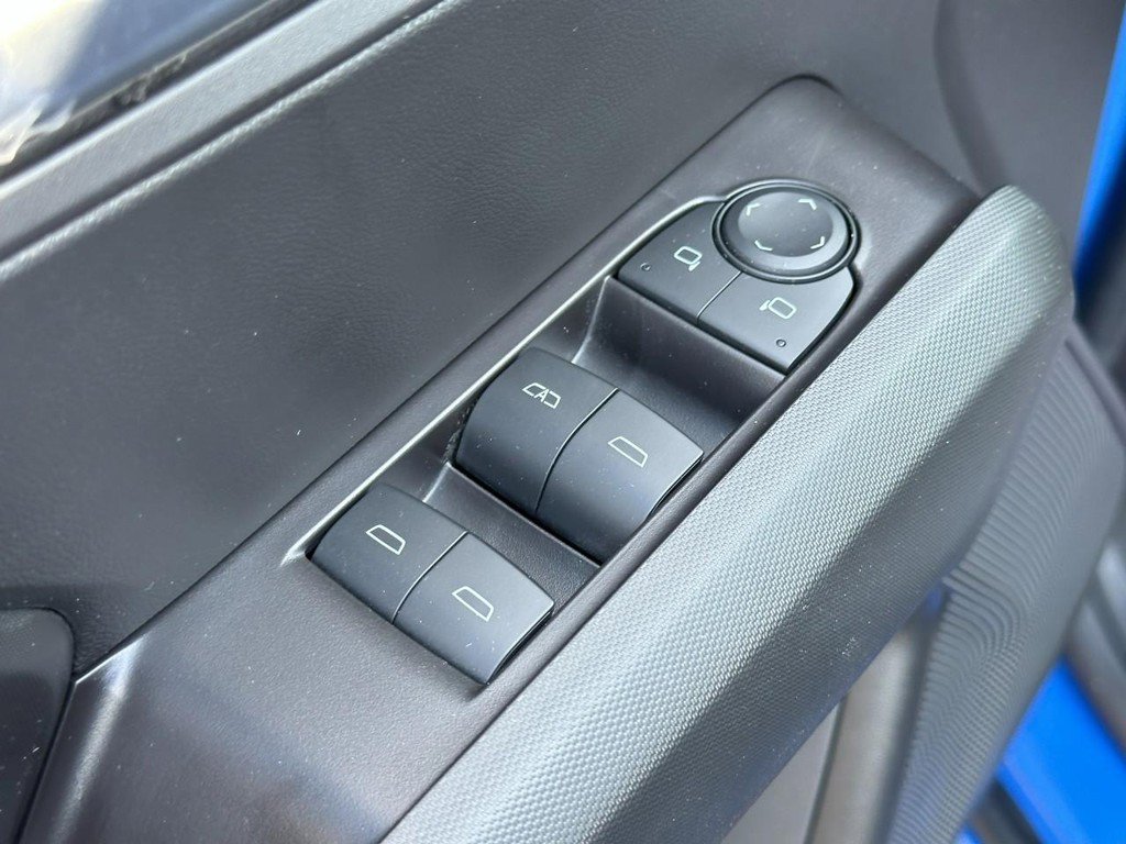 New 2026 GMC Canyon Elevation w/ Convenience Package image 9