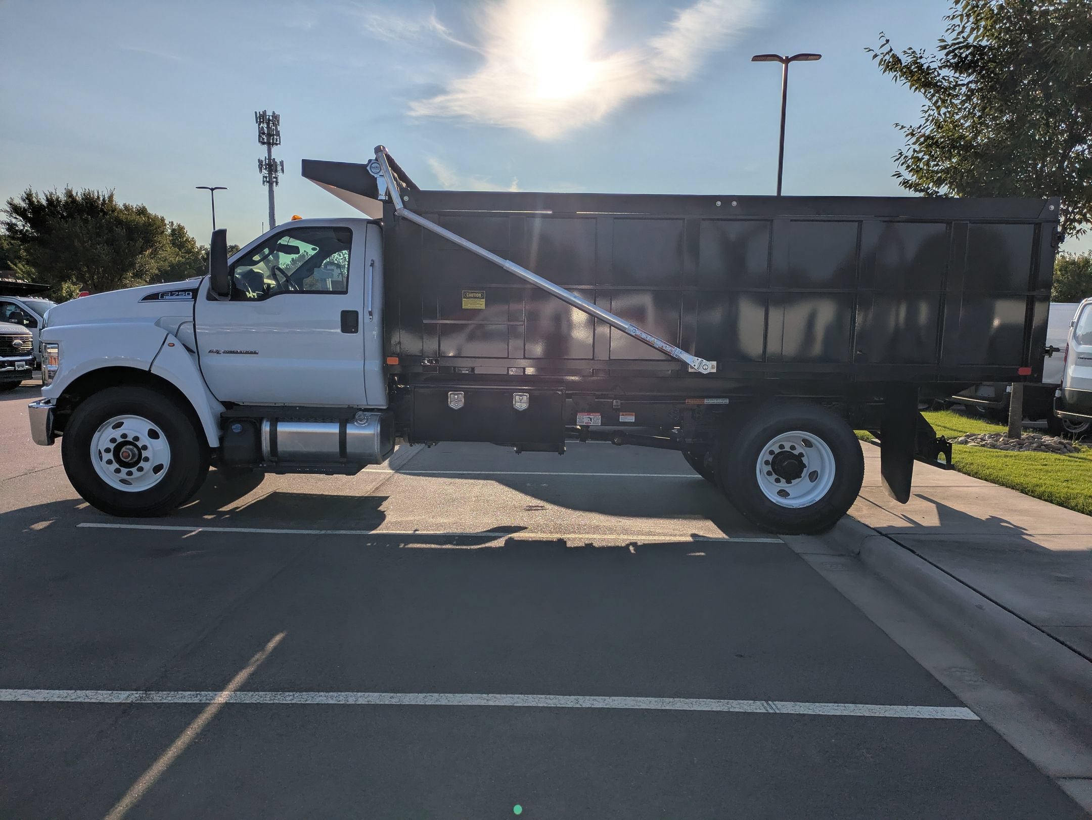 New 2027 Ford F750 2WD Regular Cab Super Duty image 6