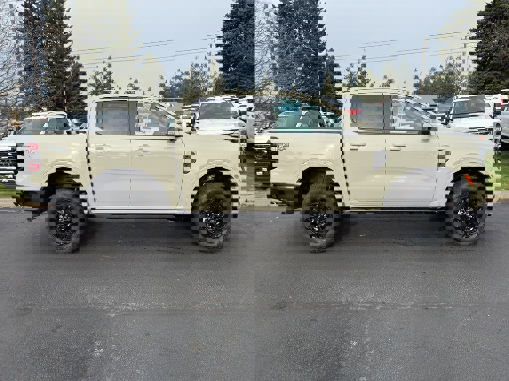 New 2025 Ford Ranger Lariat w/ FX4 Off-Road Package image 3