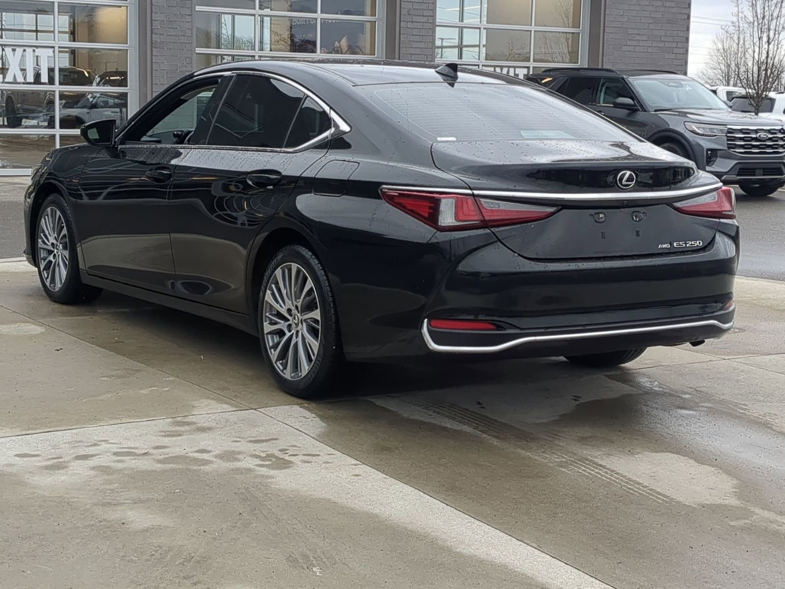 Used 2021 Lexus ES 250 w/ Premium Package image 5
