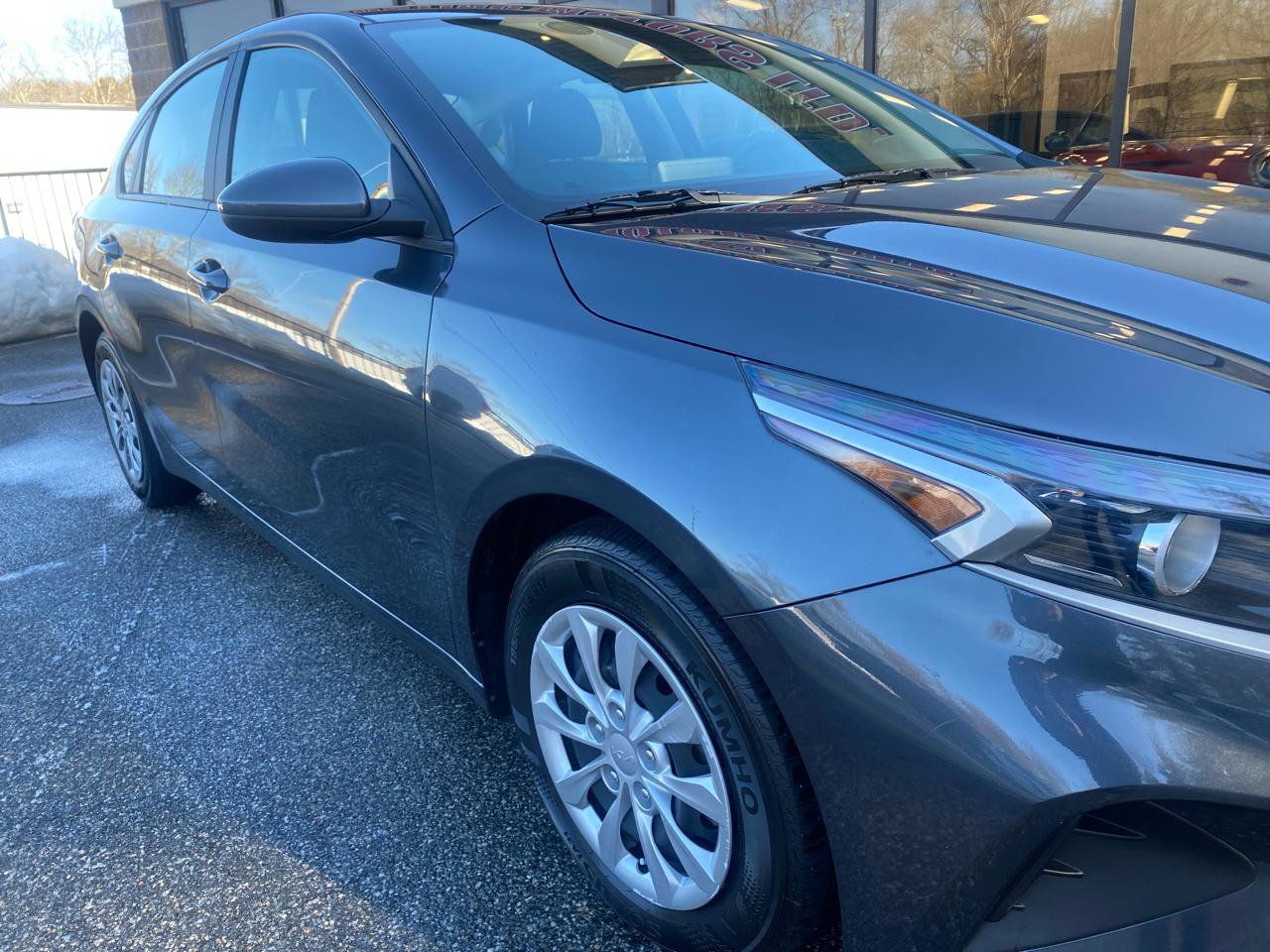 Used 2023 Kia Forte LX image 28