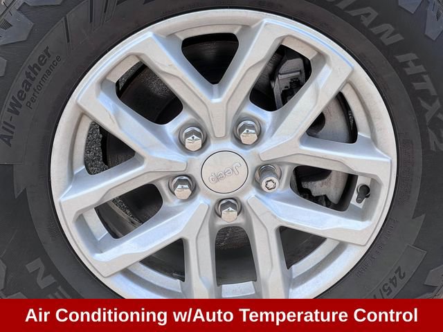 Used 2023 Jeep Wrangler Unlimited Sport AWD/4WD image 10