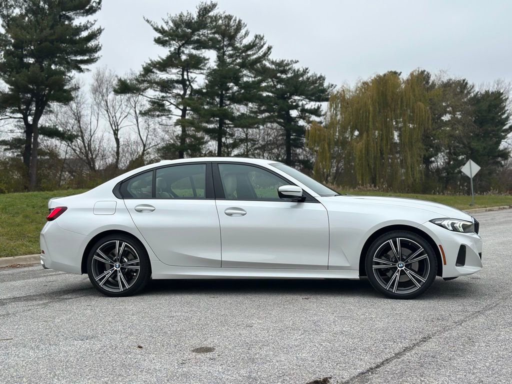Certified 2023 BMW 330i xDrive Sedan w/ Premium Package image 10