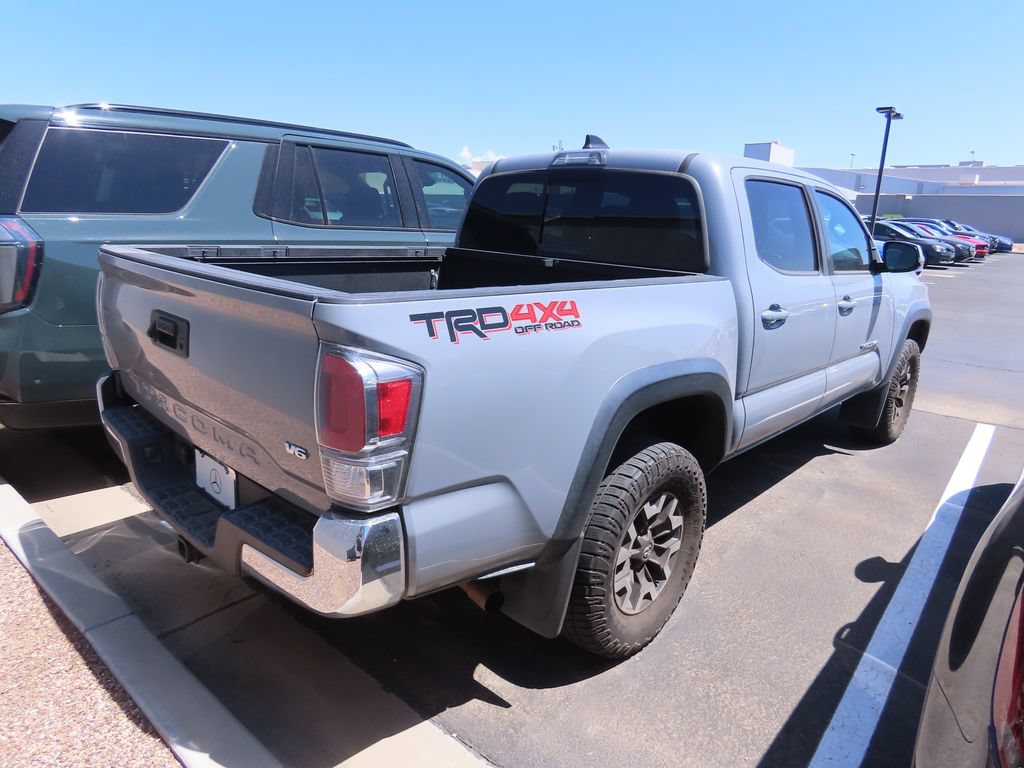 Used 2020 Toyota Tacoma TRD Off-Road AWD/4WD image 3