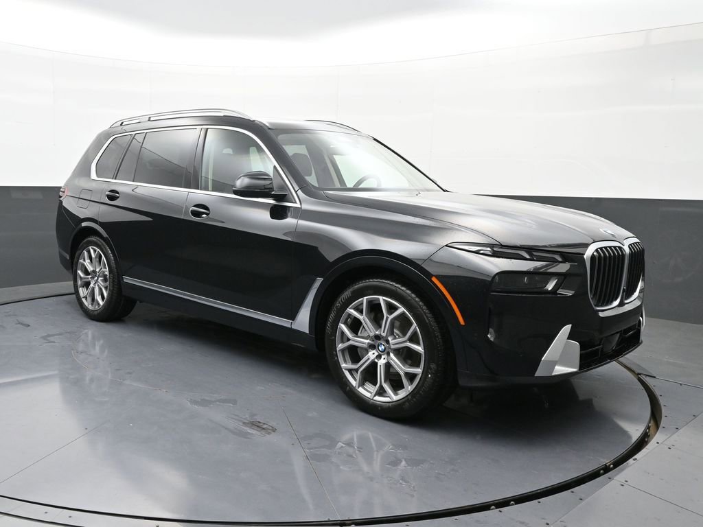 New 2026 BMW X7 xDrive40i w/ Premium Package image 3
