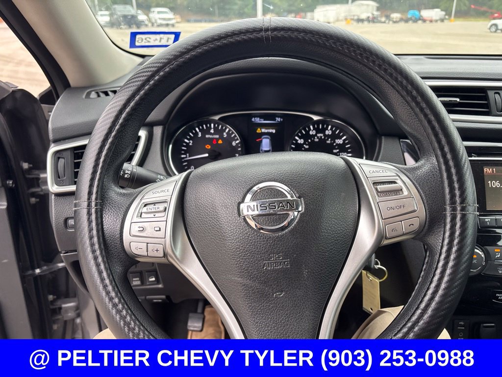 Used 2015 Nissan Rogue S AWD/4WD image 12