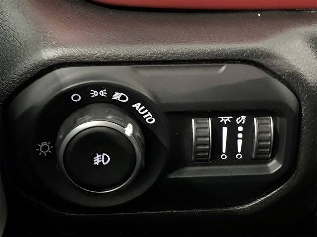 Certified 2021 Jeep Wrangler Unlimited Rubicon image 35