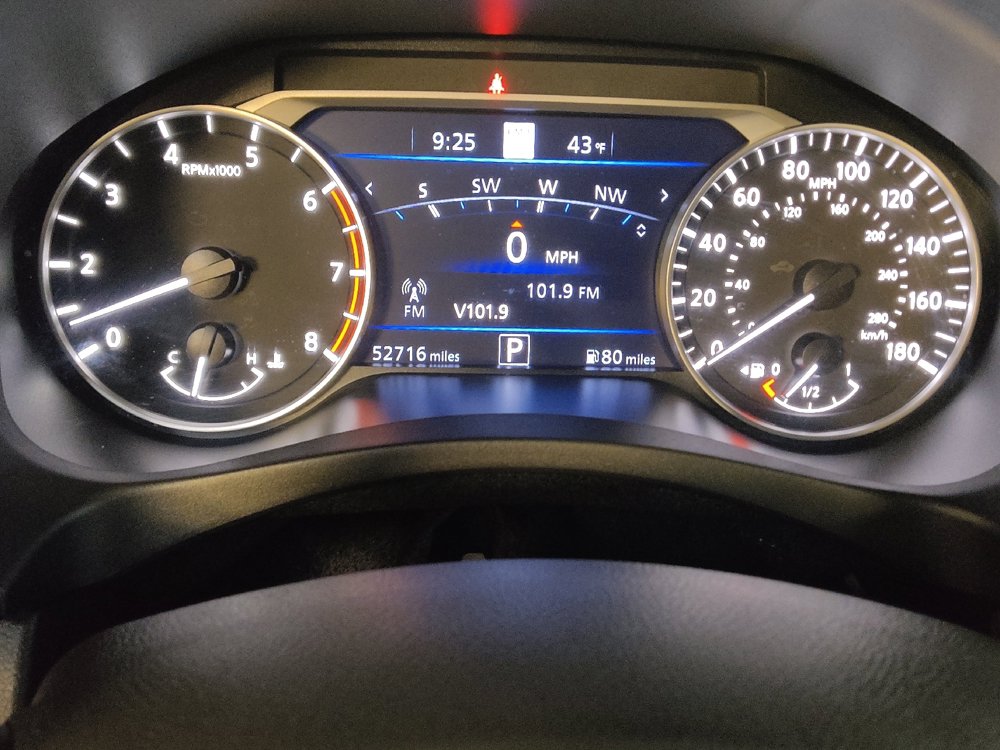 Used 2020 Nissan Altima 2.0 Platinum FWD image 23