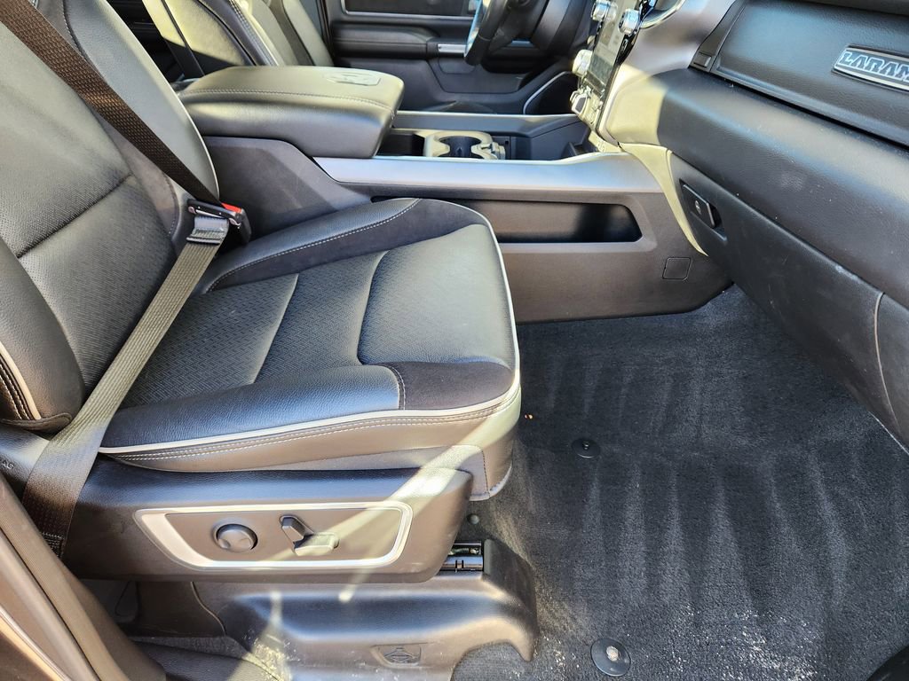 Used 2024 RAM 1500 Laramie image 15