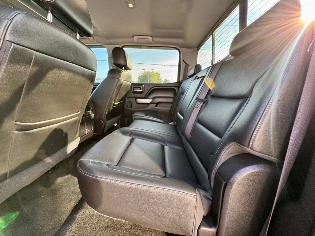 Used 2016 Chevrolet Silverado 1500 LTZ Z71 w/ LTZ Plus Package AWD/4WD image 11
