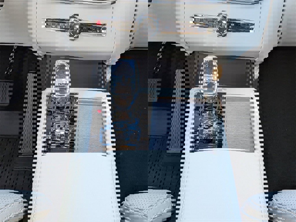 New 2026 Volvo XC90 B6 Ultra w/ Protection Package Premier image 8