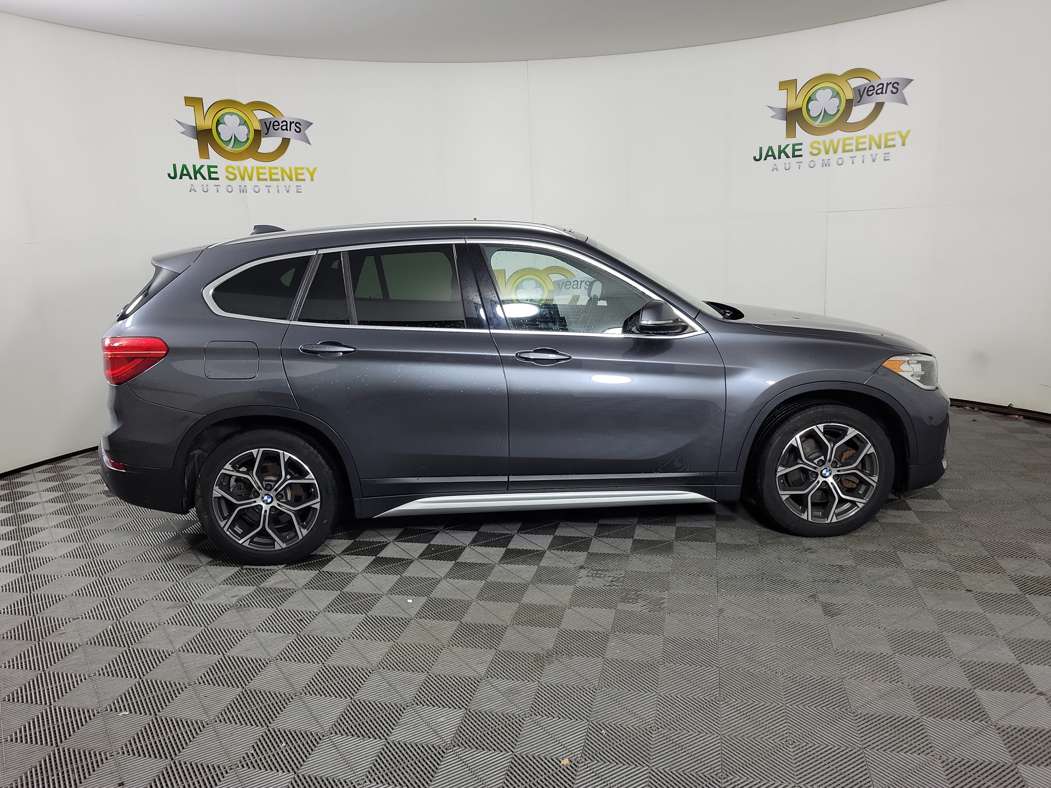 Used 2020 BMW X1 xDrive28i w/ Convenience Package AWD/4WD image 4