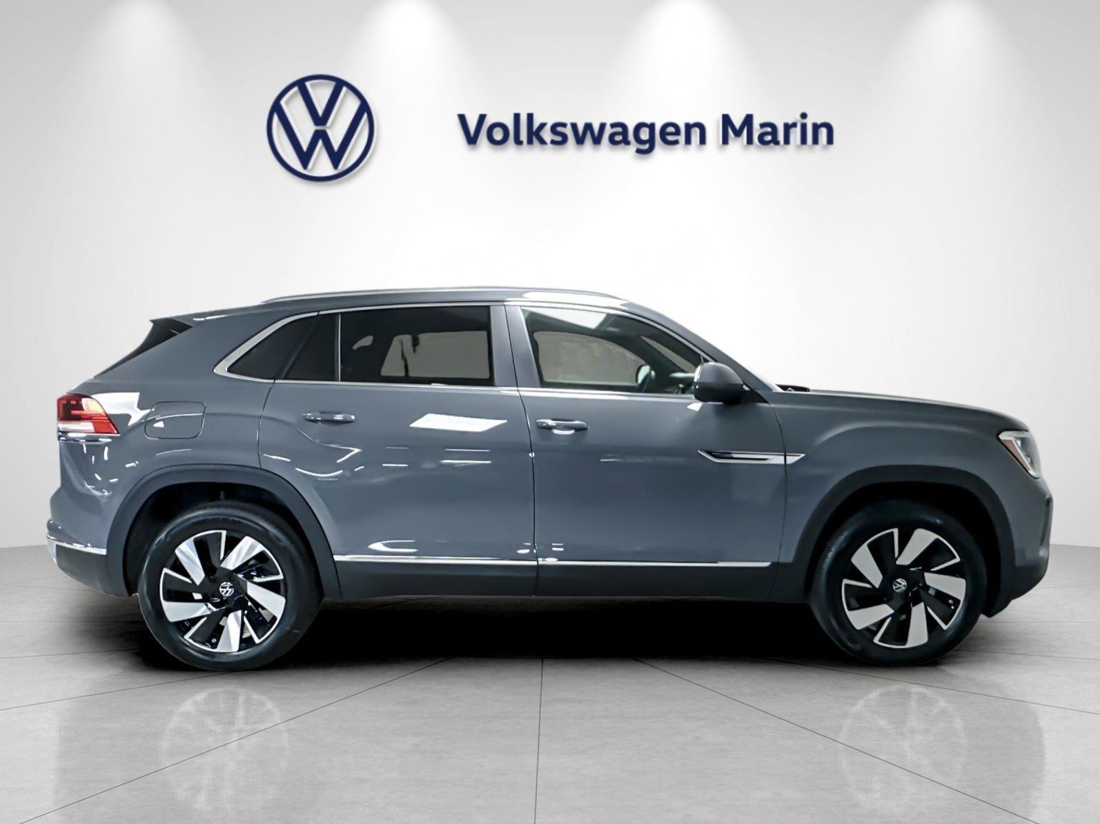New 2026 Volkswagen Atlas Cross Sport SEL AWD/4WD image 6