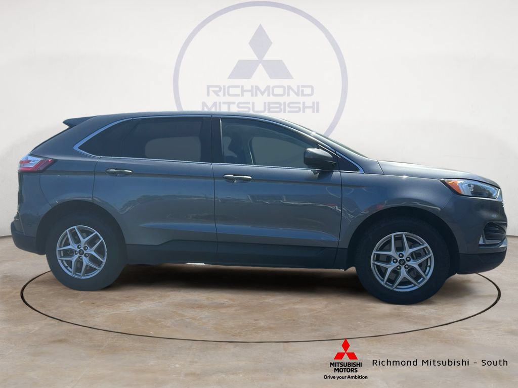 Used 2023 Ford Edge SEL w/ Convenience Package AWD/4WD image 2