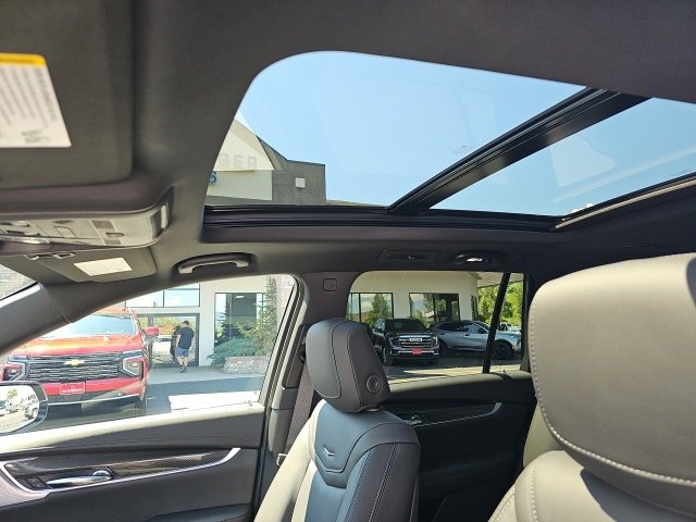 New 2025 Cadillac XT6 Sport w/ Technology Package image 45