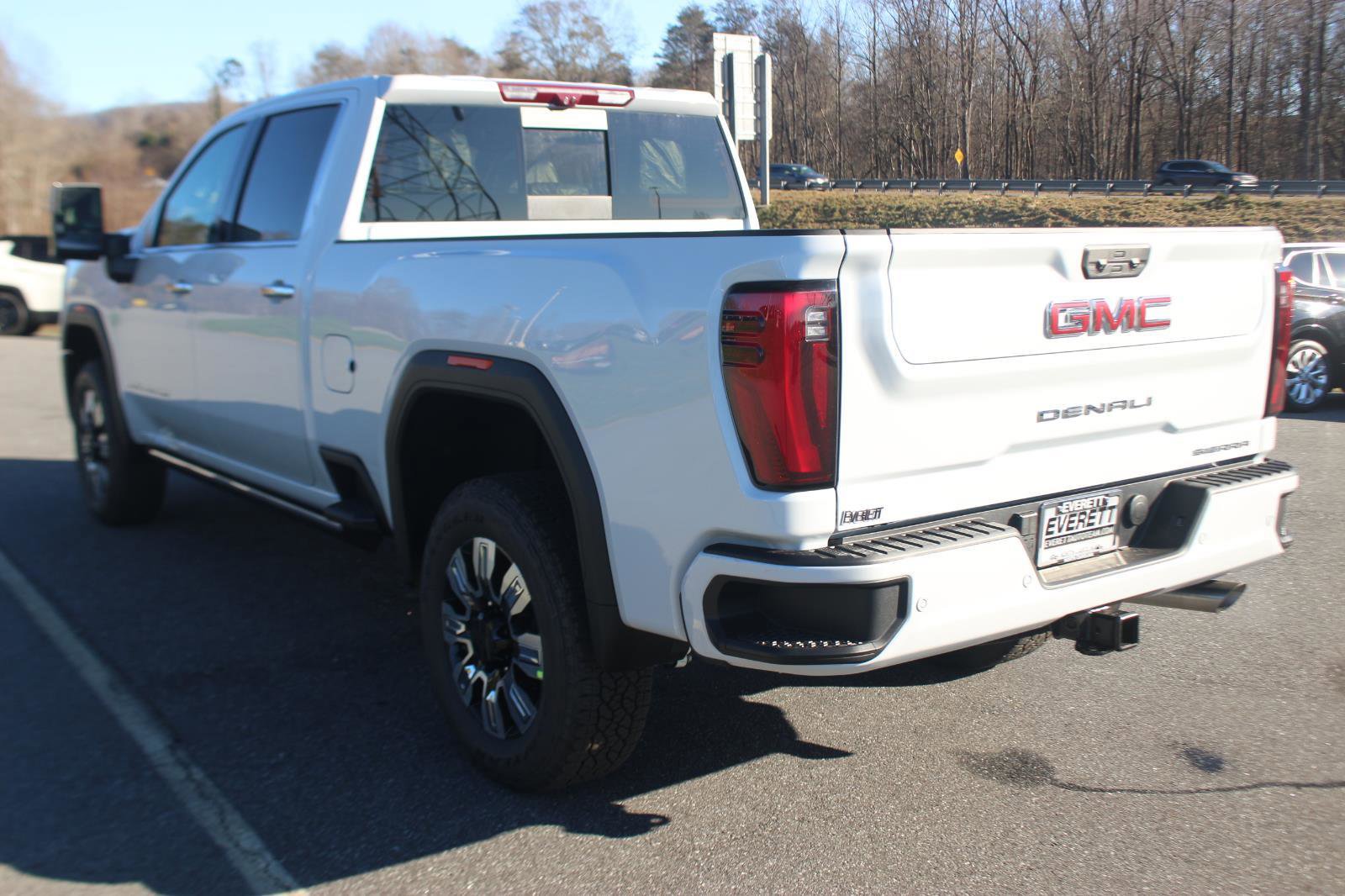 New 2026 GMC Sierra 2500 Denali w/ Denali Reserve Package image 5