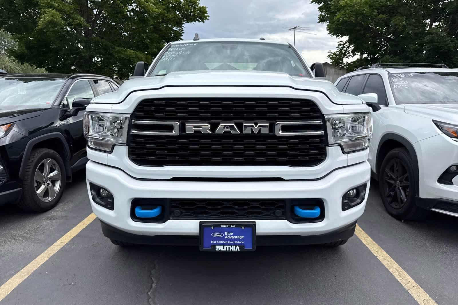 Used 2024 RAM 2500 Big Horn w/ Sport Appearance Package AWD/4WD image 2