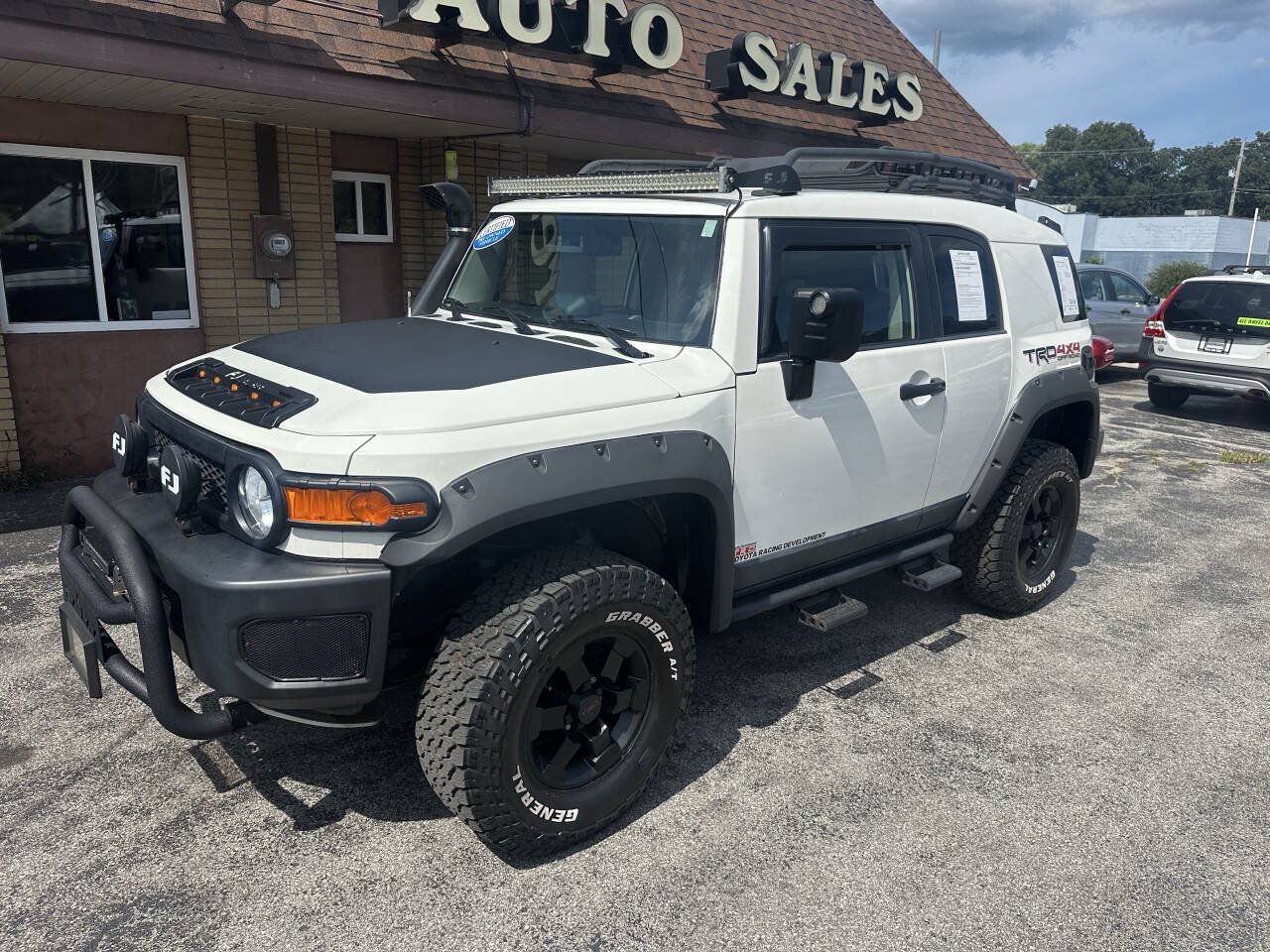 Used 2008 Toyota FJ Cruiser 4WD image 2