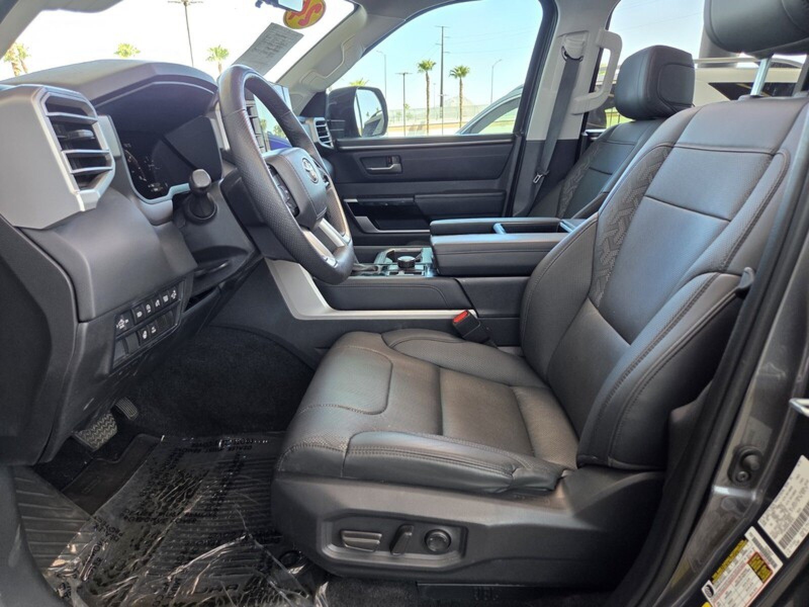 Used 2024 Toyota Tundra Limited AWD/4WD image 13