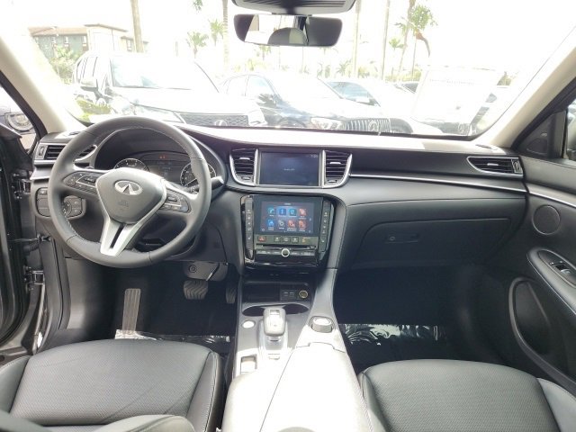 Used 2025 INFINITI QX50 Luxe image 23