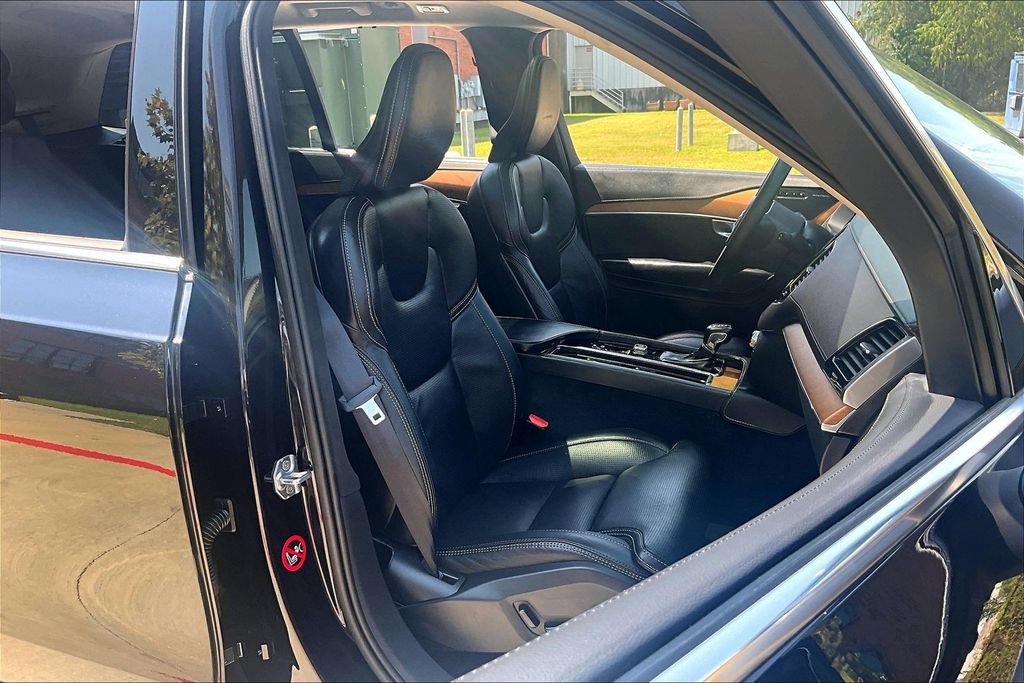 Used 2019 Volvo XC90 T6 Inscription w/ Luxury Package AWD/4WD image 4
