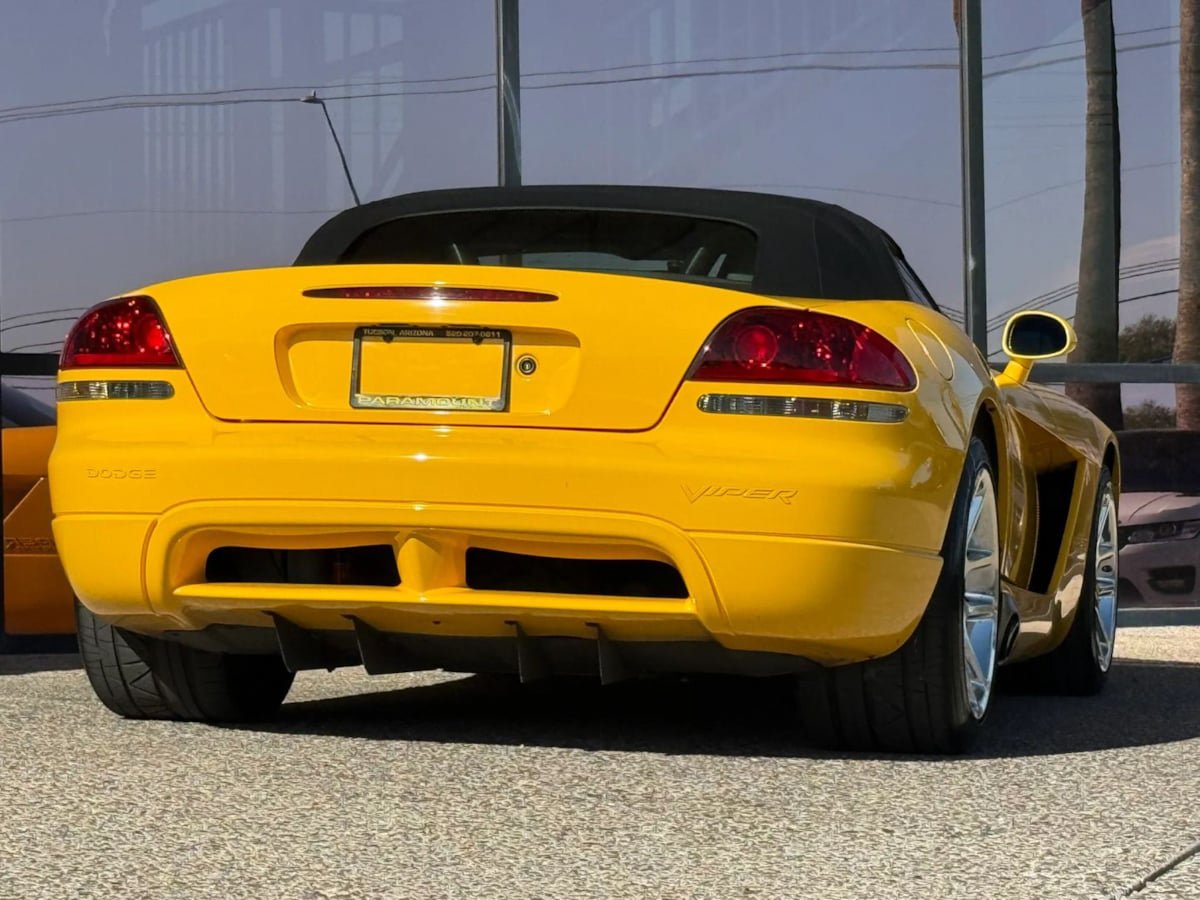Used 2005 Dodge Viper SRT-10 RWD image 19